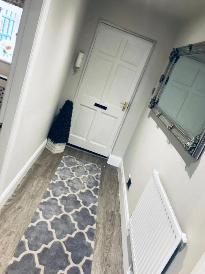 Chester City Apartments - With Free Parking Esterno foto